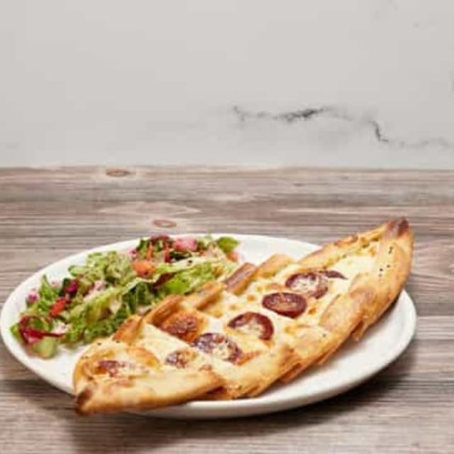 131.Peynirli Pide.